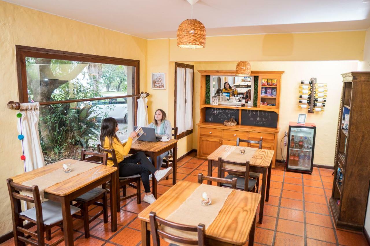 Viajero Posada B&B コロニア・デル・サクラメント エクステリア 写真